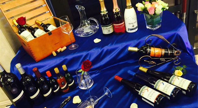 投資開(kāi)一家紅酒莊要多少錢呢 投資開(kāi)一家紅酒莊要多少錢呢