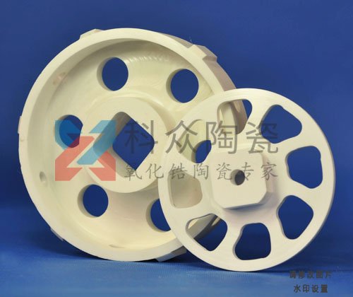 帶孔995氧化鋁陶瓷法蘭