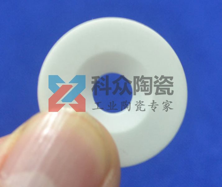 熱導率最低高溫穩(wěn)定性最好的氧化鋯陶瓷